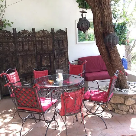 Sospisio C Villa Capri